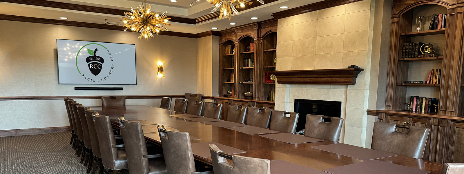 Racine Country Club Meeting Space - Board Room